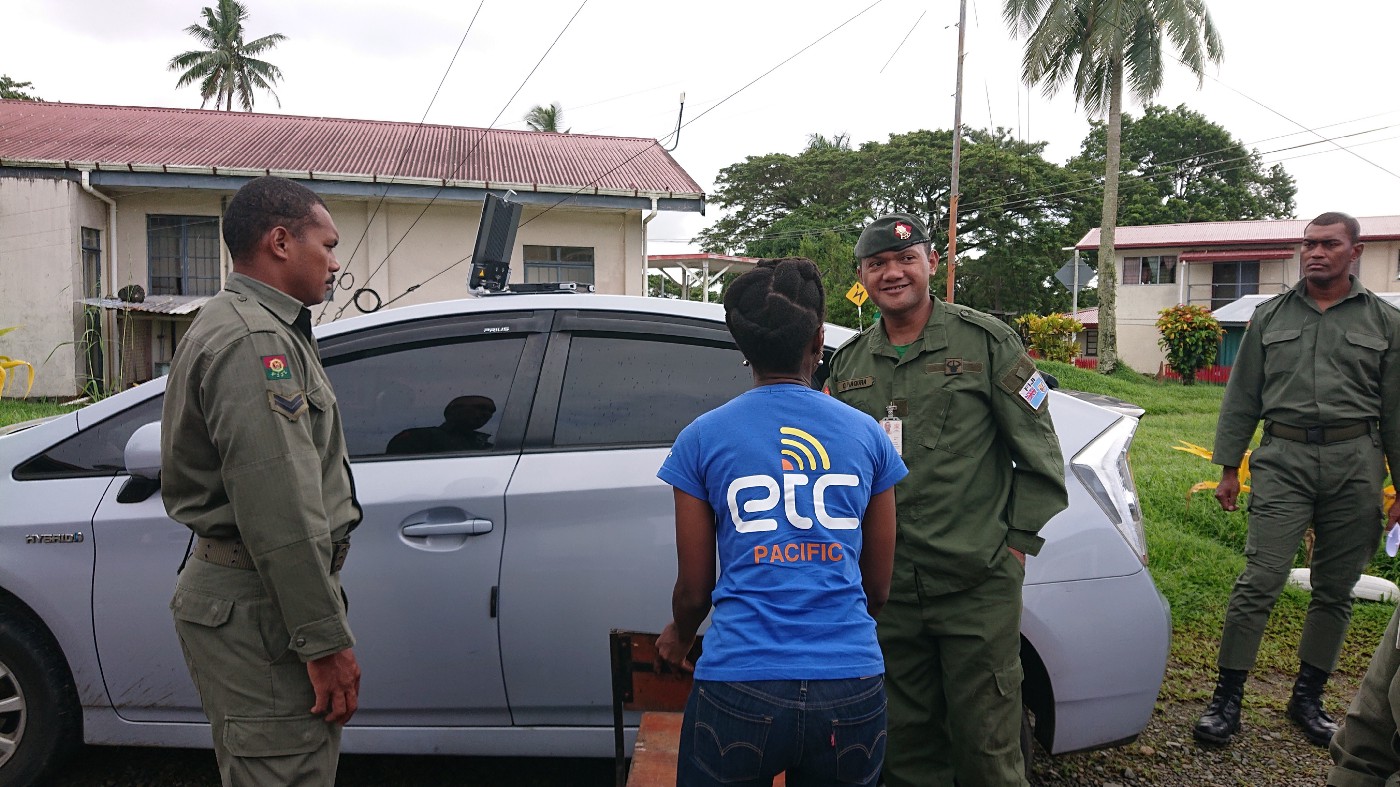 The ETC Coordinator in the Pacific trains response teams on satellite communications, within the boundaries of Suva. Photo: ETC/WFP